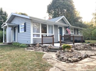 4920 Ledge Ln, Williamsville, NY 14221