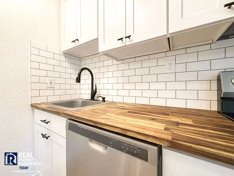 7619 Douglas St W #3 — Photo 9