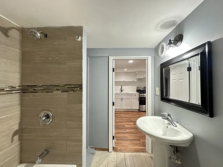 2317 N Keeler Ave #6H — Photo 19