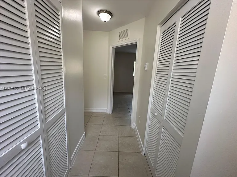 228 NW 14th Ave #0 — Photo 12