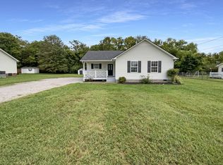 804 Mulberry Dr, Columbia, TN 38401