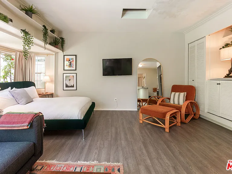 8998 Lloyd Pl — Photo 18