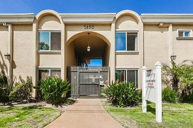 1 bed, 610 sqft, $1,999 — Photo 4
