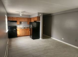 Stickney 6921-6925, Berwyn, IL 60402