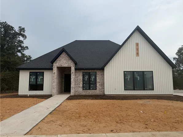 4610 Sawgrass Dr, College Station, TX 77845