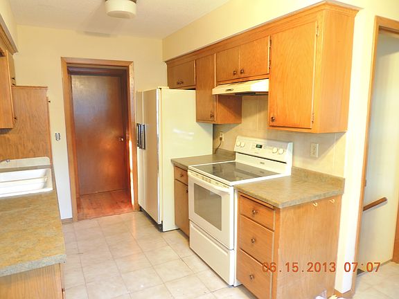 5th image of 9108 Blaisdell Ave S