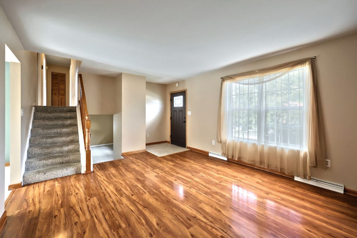 next background image