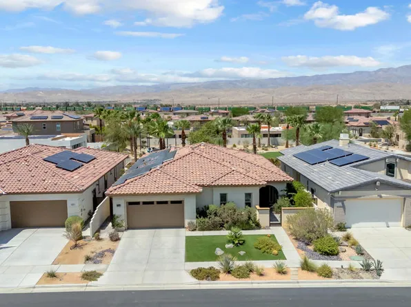 74586 Tesla Dr, Palm Desert, CA 92211
