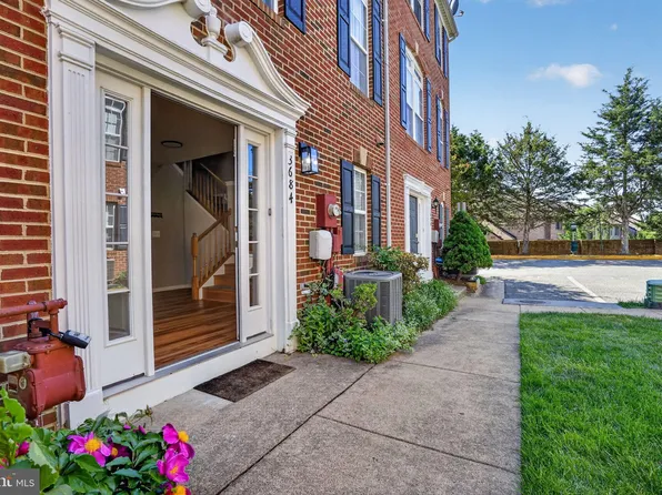 3684 Madison Watch Way, Falls Church, VA 22041