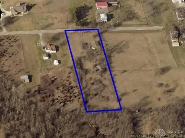 5634 Buckneck Rd, Bradford, OH 45308