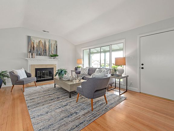 3rd image of 731 Linden Ave