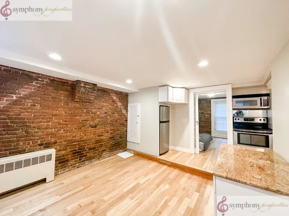 61 Phillips St, Boston, MA