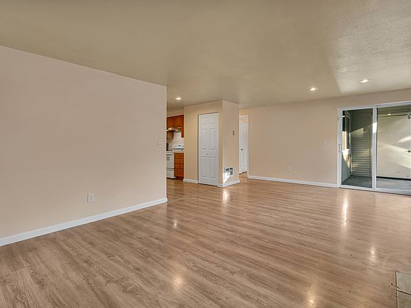 4th image of 26221 116th Ave SE APT F105