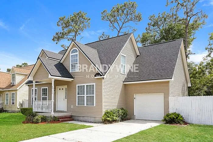 Building Photo - 3712 Forest Blvd