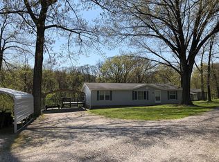 732 Shady Ln, Freeburg, IL 62243