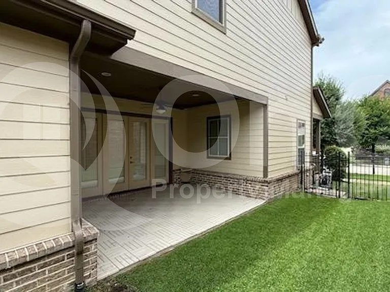 4213 Wellesley Ave — Photo 39
