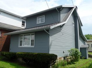 144 Saint Thomas St, Gallitzin, PA 16641