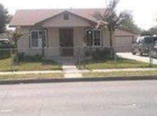 1013 S Tamarind Ave, Compton, CA 90220
