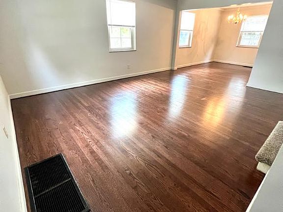 3rd image of 1124 Sells Ave APT D