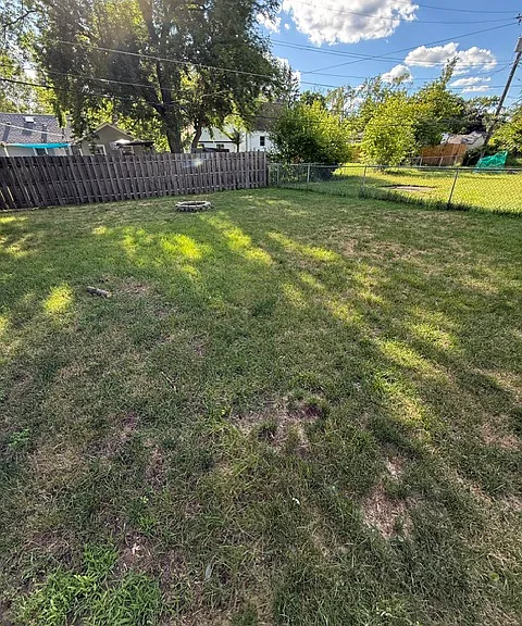 20309 Hugh St — Photo 5
