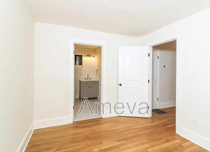 755 Saint Charles Ave NE #2 — Photo 10