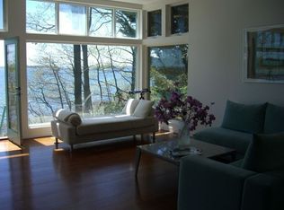 14 Outer Rd, Norwalk, CT 06854