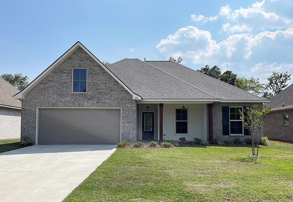 1st image of 207 Cypresswood Dr
