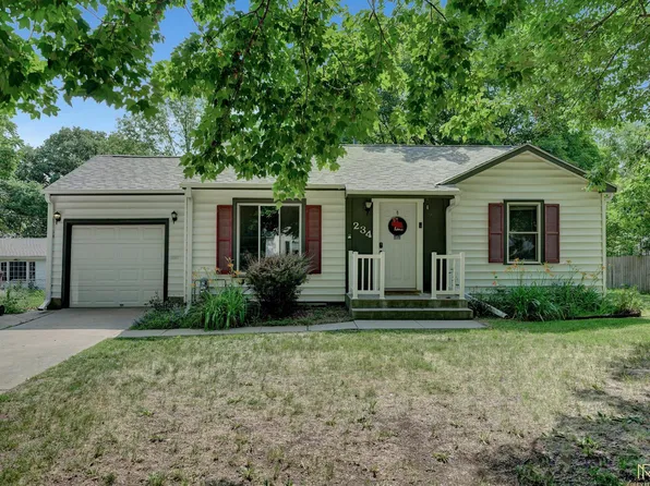 234 S 45th St, Lincoln, NE 68510