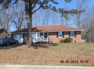 2120 Fieldcrest Rd E, Wilson, NC 27893