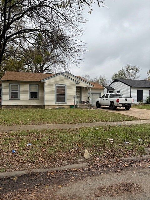 1st image of 1010 Clarice St