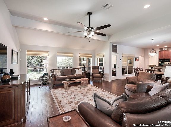 5th image of 1455 Sparkman Dr