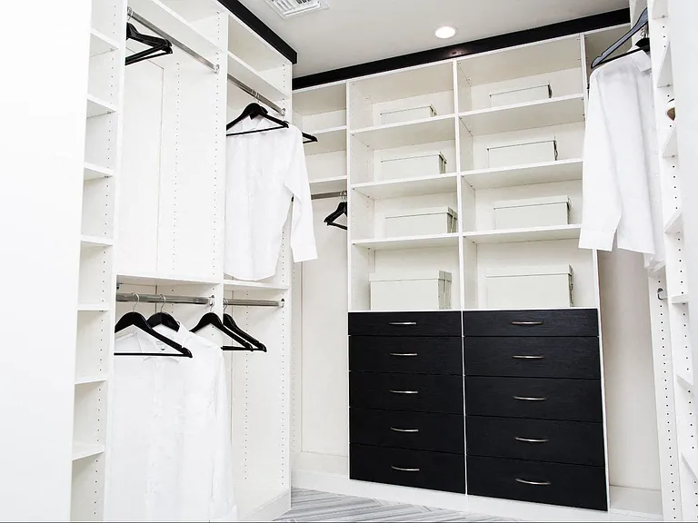 Walk-in Closets