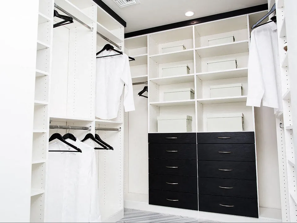 Walk-in Closets