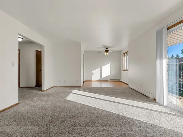 909 Joyce St, Kaukauna, WI 54130