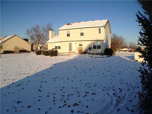 2nd image of 5319 Meadow Grove Dr