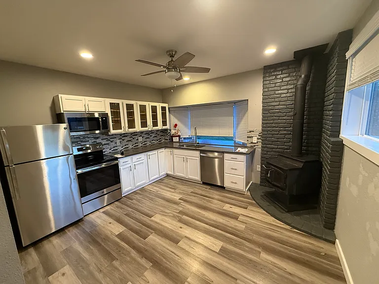 11615 Sheridan Ave S — Photo 9