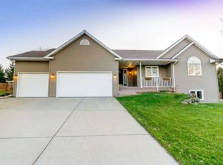 6785 Victory Cir, Windsor, WI 53598