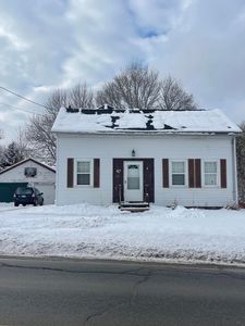 47 Enfield Road, Lincoln, ME, 04457