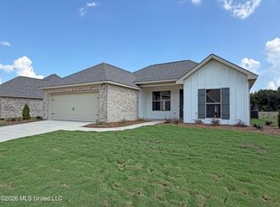 148 Stapleton Dr, Canton, MS 39046