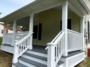 215 2nd St, Darien, WI 53114
