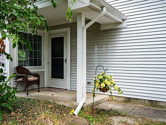 3rd image of 8118 Crook Dr N