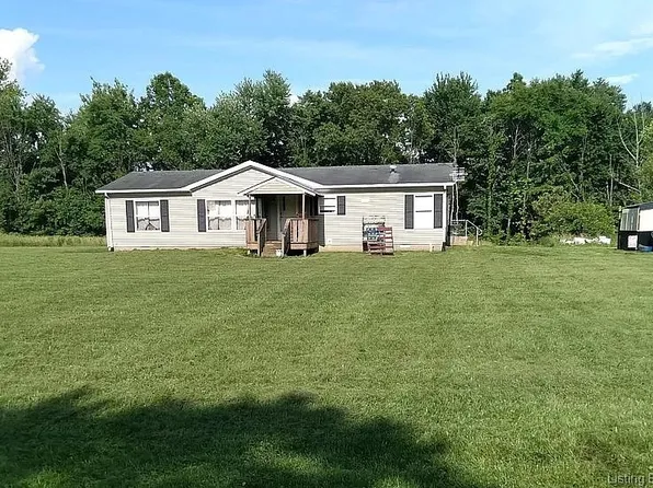 5077 S Davis Road, Lexington, IN 47138
