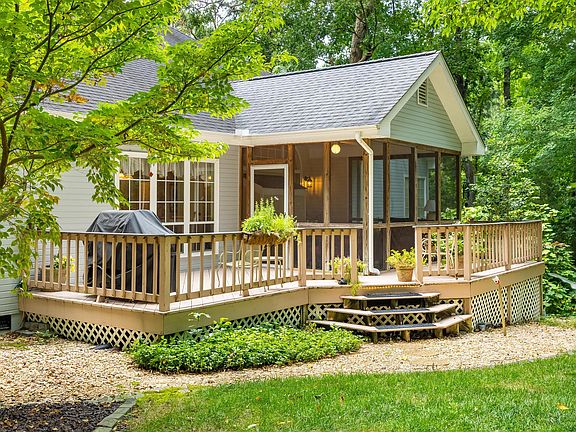 4th image of 1503 Woodway Dr