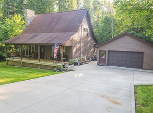 72 Forest Hill Rd, Perrysville, OH 44864