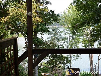 Beautiful view of the lake from lower deck
