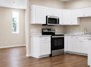 212 Main St #4, Oriskany Falls, NY 13425