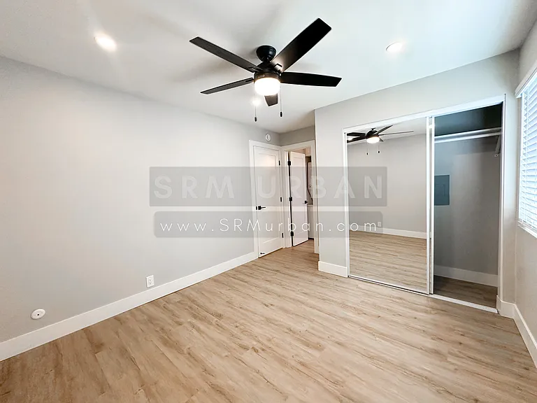 3209 Meade Ave #12 — Photo 4