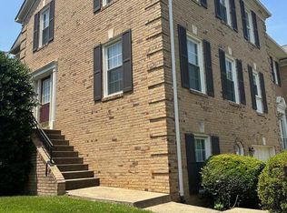2016 Pieris Ct, Vienna, VA 22182