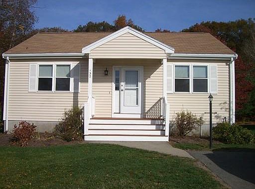 1st image of 132 Crystal Water Dr
