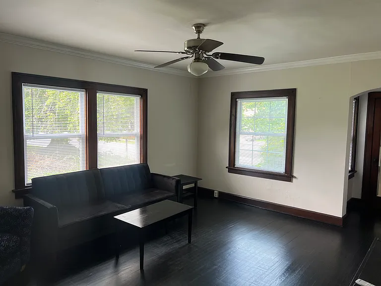 821-823 S 5th St #821 — Photo 5